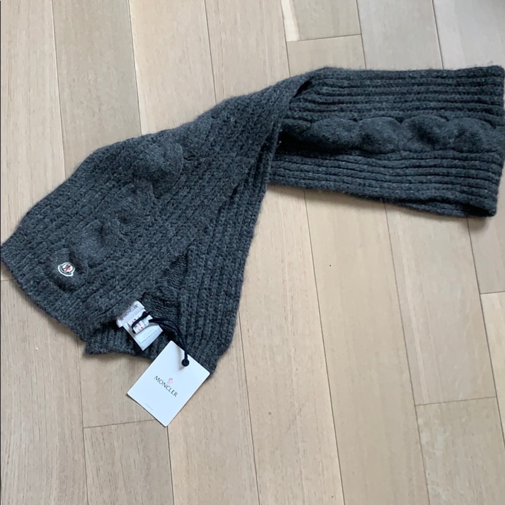 Moncler grey alpaca wool scarf - Picture 2 of 5